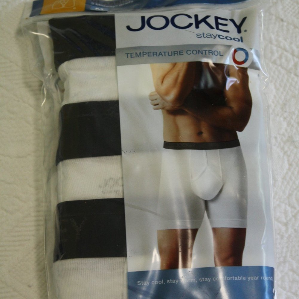 Jockey Men's Underwear NIP Size M Midway Briefs White w/Black waistband